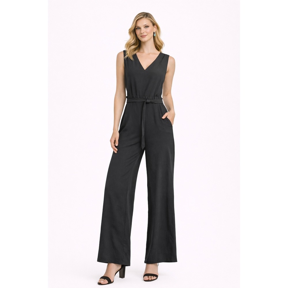 ECI New York Black Sleeveless V-Neck Belted Culottes Jumpsuit - Women's Small
